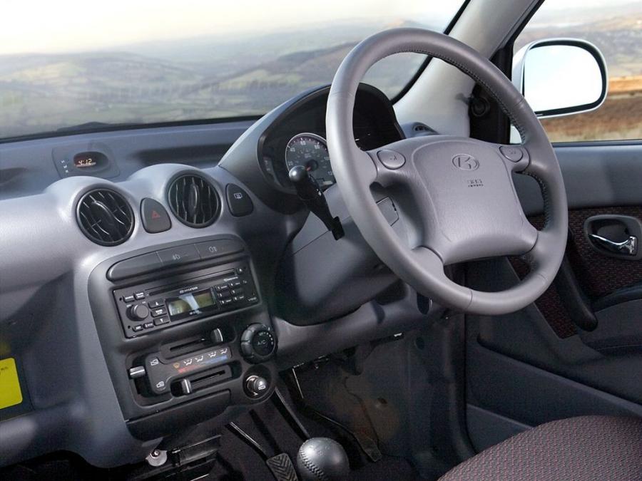  Hyundai Amica 2004 года  (фото 3 из 6)